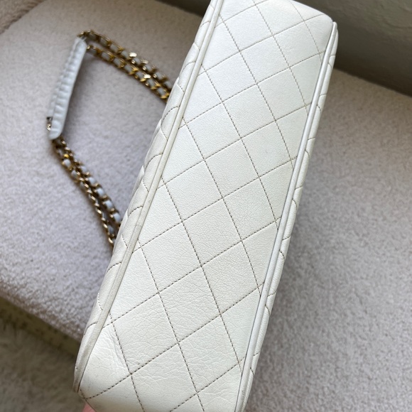 Chanel Large Vintage Denim Flap Tote with Gold Hardware - Picture 8 of 12